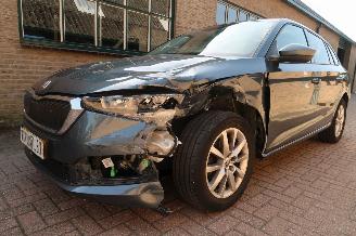 uszkodzony samochody osobowe Skoda Scala 1.0 TSi Ambition Edition 2020/1