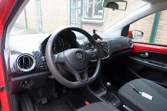 Volkswagen Up 1.0 BMT Move up picture 31
