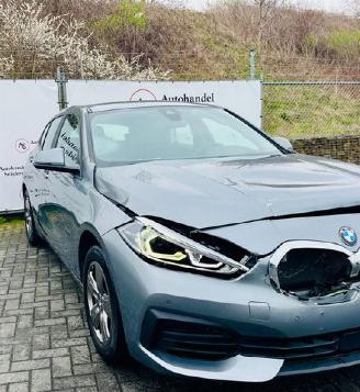Dezmembrări autoturisme BMW 1-serie 1 Lim. 116 d Advantage 2022/1