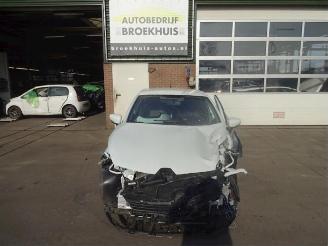 škoda osobní automobily Renault Clio Clio IV (5R), Hatchback 5-drs, 2012 0.9 Energy TCE 90 12V 2019/1