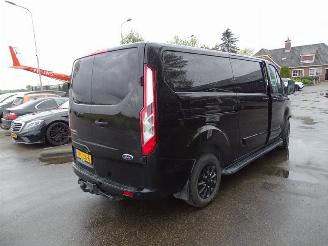 damaged commercial vehicles Ford Transit Custom 2.0 TDCi 2023/5