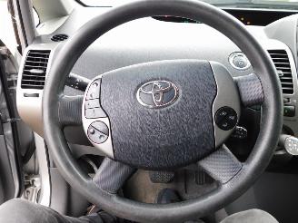 Toyota Prius  picture 13