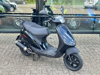 Avarii scootere Piaggio  Zip 50 4T 2013/10
