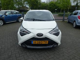 Toyota Aygo 1.0 VVT-i x-play Airco picture 6