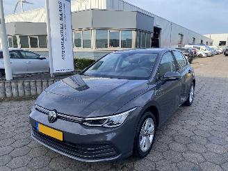 rozbiórka samochody osobowe Volkswagen Golf 1.0 TSI Life Business 2021/8
