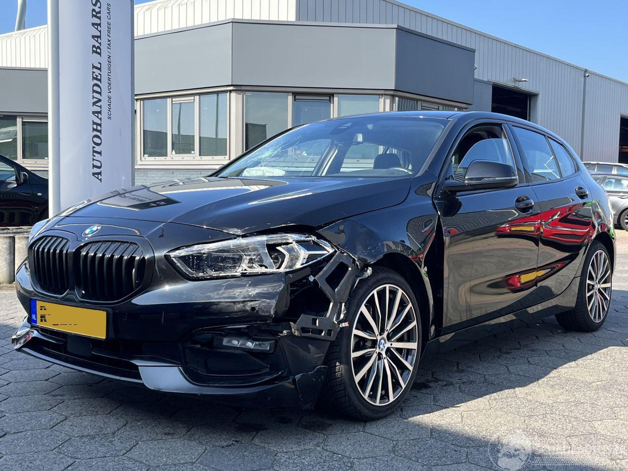 BMW 1-serie 118i Introduction Edition AUTOMAAT