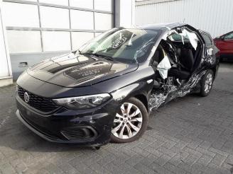 Démontage voiture Fiat Tipo Tipo (356W/357W), Combi, 2016 1.4 16V 2019/7