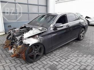 Auto incidentate Mercedes C-klasse C (W205), Sedan, 2013 C-180 1.6 16V 2015