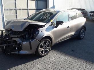 Auto incidentate Renault Clio Clio IV Estate/Grandtour (7R), Combi 5-drs, 2012 / 2021 1.5 Energy dCi 90 FAP 2014