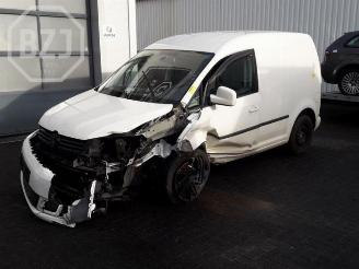 dañado máquina Volkswagen Caddy Caddy III (2KA,2KH,2CA,2CH), Van, 2004 / 2015 1.6 TDI 16V 2015/5