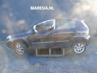 demontáž koloběžky Fiat Punto Punto Evo (199), Hatchback, 2009 / 2012 1.3 JTD Multijet 85 16V Euro 5 2012/6