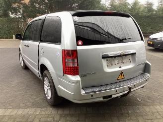Chrysler Grand-voyager  picture 7