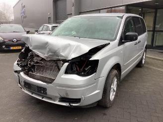 uszkodzony samochody osobowe Chrysler Grand-voyager  2009/10