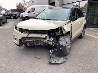 Unfall Kfz Van Suzuki Vitara Vitara (LY/MY), SUV, 2015 1.6 16V VVT 2018/1