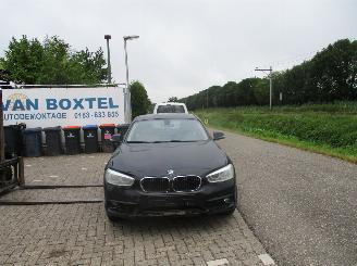 damaged passenger cars BMW 1-serie  2016/1