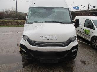 Damaged car Iveco Daily  2020/1