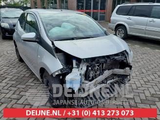 demontáž osobní automobily Toyota Aygo Aygo (B40), Hatchback, 2014 1.0 12V VVT-i 2017/4