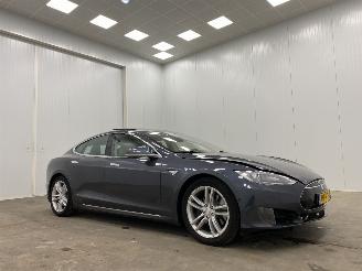 Schadeauto Tesla Model S 70D Panoramadak 2015/10