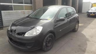 damaged motor cycles Renault Clio Clio III (BR/CR), Hatchback, 2005 / 2014 1.4 16V 2008/5