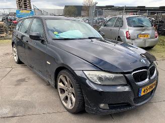 demontáž osobní automobily BMW 3-serie  2011/1