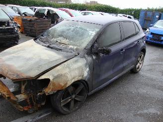 damaged passenger cars Volkswagen Polo  2011/1
