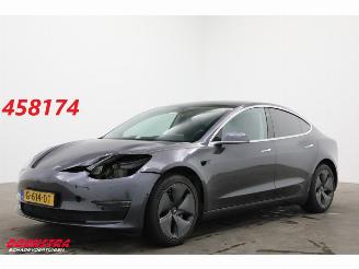 Damaged car Tesla Model 3 Long Range Dual Motor 75 kWh Autopilot Pano ACC LED 2019/9