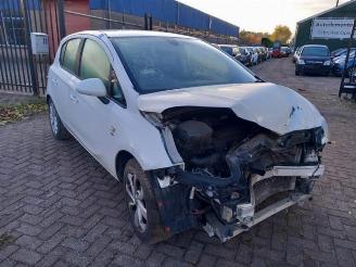 uszkodzony samochody osobowe Opel Corsa-E Corsa E, Hatchback, 2014 1.4 16V 2016/7