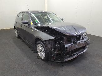 damaged passenger cars BMW 1-serie E87 LCI 118I 2008/3
