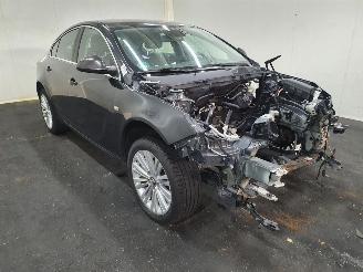damaged passenger cars Opel Insignia 1.4 Turbo EcoF. Bns+ 2012/10