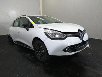 Vaurioauto  commercial vehicles Renault Clio Clio IV 0.9 TCe Expression 2015/2