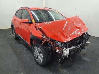 damaged passenger cars Hyundai Kona Premium 64kWh 2018/12