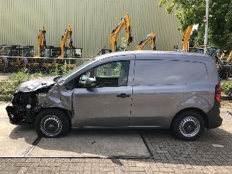 Autoverwertung Renault Kangoo 15dci 2022/6