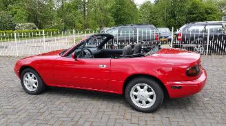 rozbiórka samochody osobowe Mazda MX-5  1990/7