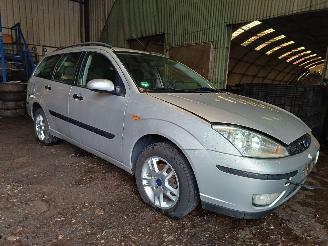 damaged scooters Ford Focus Wagon 1.8 TDCi Trend 2004/10