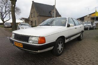 Dezmembrări autoturisme Audi 100 5 CILINDER BENZINE AIRCO 1984/2