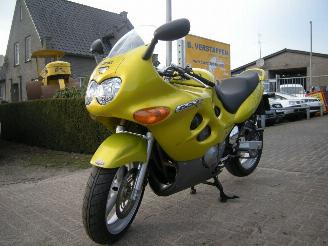 occasione motocicli Suzuki GSX 600 F SUPER SPORT DOHC 16 VALVE MET ORIGINEEL 9.734 KM !!!!!!!!!!!!! 1998/7