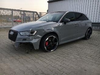 damaged passenger cars Audi Rs3  2016/4