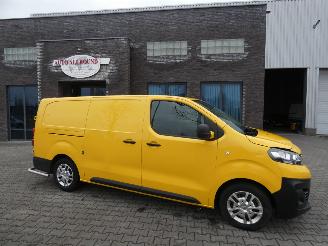 damaged commercial vehicles Opel Vivaro-e L3H1 EDITION 50 KWH 2022/6