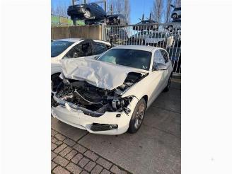 skadebil auto BMW 1-serie 1 serie (F21), Hatchback 3-drs, 2011 / 2019 116i 1.6 16V 2013/3
