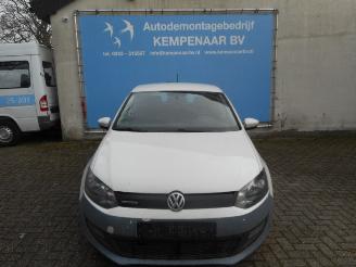 Dezmembrări autoturisme Volkswagen Polo Polo V (6R) Hatchback 1.2 TDI 12V BlueMotion (CFWA(Euro 5)) [55kW]  (1=
0-2009/05-2014) 2013