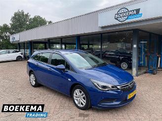 Salvage car Opel Astra Sports Tourer 1.0 Online Edition Airco Cruise Apple-Carplay 2018/8