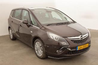 Opel Zafira Tourer 1.6 CDTI Business+  Navi motorschade picture 2