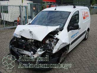 damaged commercial vehicles Citroën Berlingo Berlingo Van 1.6 Hdi, BlueHDI 75 (DV6ETED(9HN)) [55kW]  (07-2010/06-20=
18) 2014/6