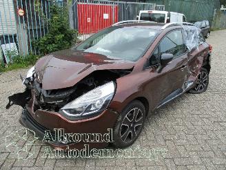 Damaged car Renault Clio Clio IV Estate/Grandtour (7R) Combi 5-drs 0.9 Energy TCE 90 12V (H4B-4=
00(H4B-A4)) [66kW]  (01-2013/...) 2014