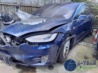 damaged passenger cars Tesla Model X Model X, SUV, 2013 P100D 2017/8