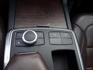 Mercedes ML ML III (166), SUV, 2011 / 2015 3.0 ML-350 BlueTEC V6 24V 4-Matic picture 19