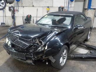 demontáž osobní automobily Mercedes CLK CLK (R208) Cabrio 2.0 200 16V (M111.945) [100kW]  (03-1998/03-2002) 2000/6