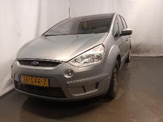 Voiture accidenté Ford S-Max S-Max (GBW) MPV 2.0 16V (A0WB(Euro 5)) [107kW]  (05-2006/12-2014) 2008/9