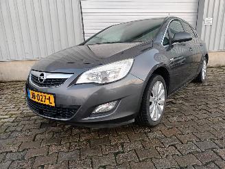 Salvage car Opel Astra Astra J (PC6/PD6/PE6/PF6) Hatchback 5-drs 1.4 16V ecoFLEX (A14XER(Euro=
 5)) [74kW]  (12-2009/10-2015) 2010/6