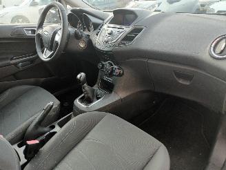 Ford Fiesta Fiesta 6 (JA8) Hatchback 1.0 Ti-VCT 12V 65 (XMJA(Euro 5)) [48kW]  (01-=
2013/06-2017) picture 13